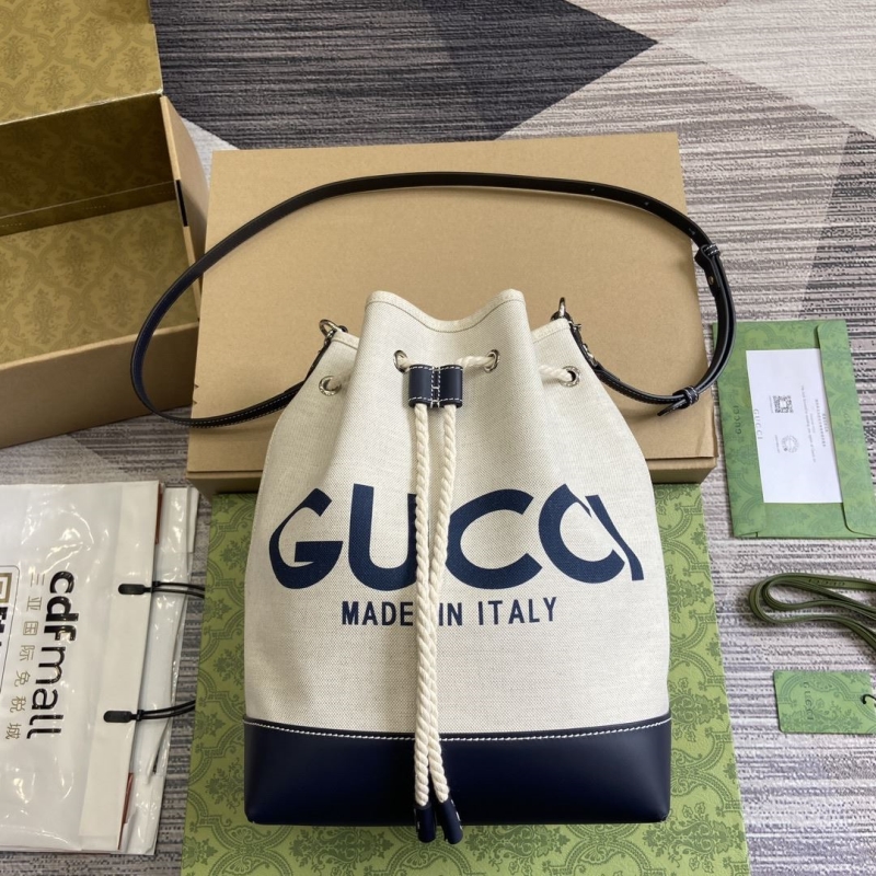 G*u*i bucket bags